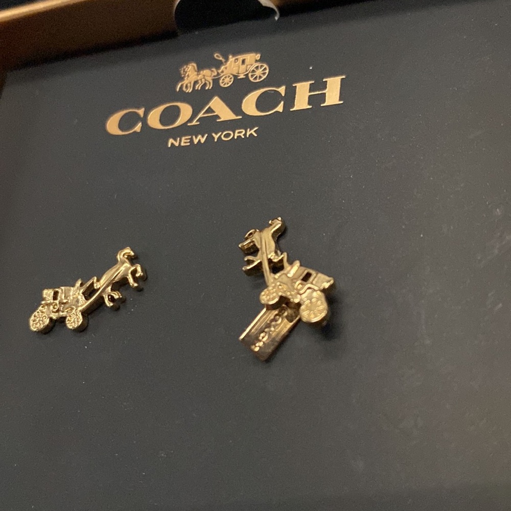 Coach Authentic Carriage Horse Gold Tone Pierced Stud Earrings F54895 - Picture 5 of 6